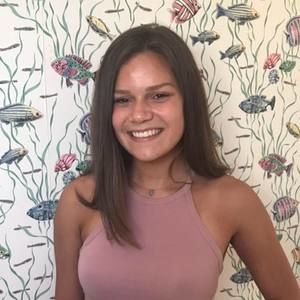 Meet your Posher, Ashley